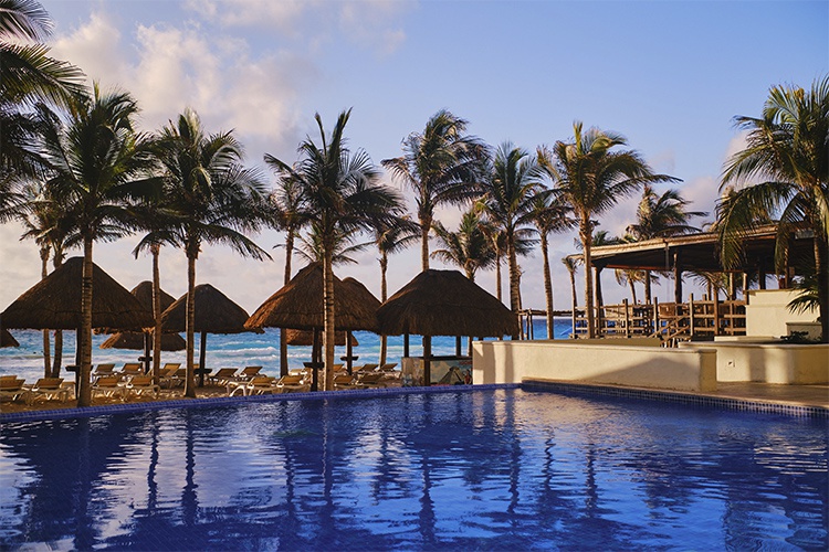 Piscina HOTEL NYX CANCUN Cancun