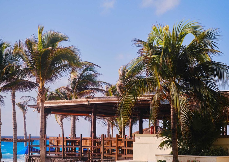 Deck HOTEL NYX CANCUN Cancun
