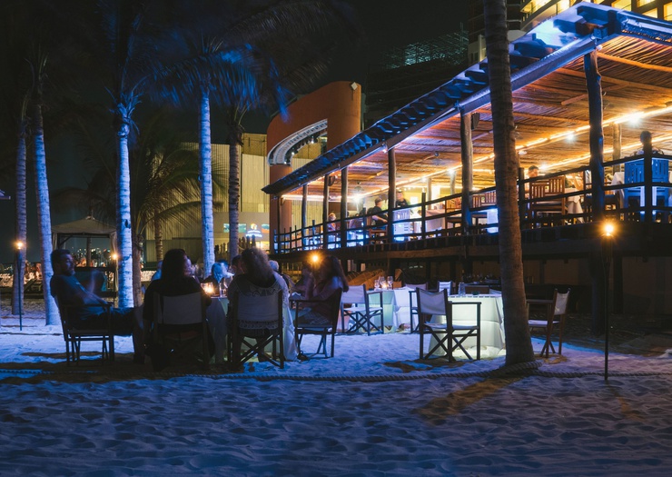 Deck HOTEL NYX CANCUN Cancun