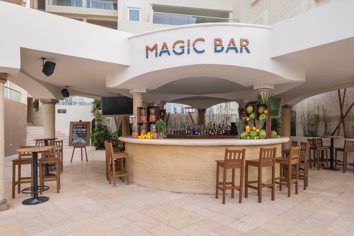 Magic bar HOTEL NYX CANCUN Cancun