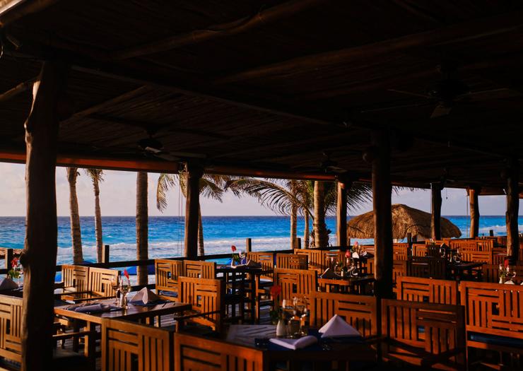 Deck HOTEL NYX CANCUN Cancún Deck HOTEL NYX CANCUN Cancún